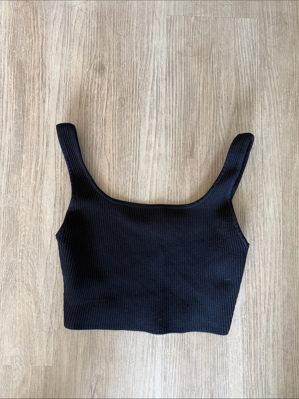 Babaton Black Ribbed Square-Neck Crop Tank